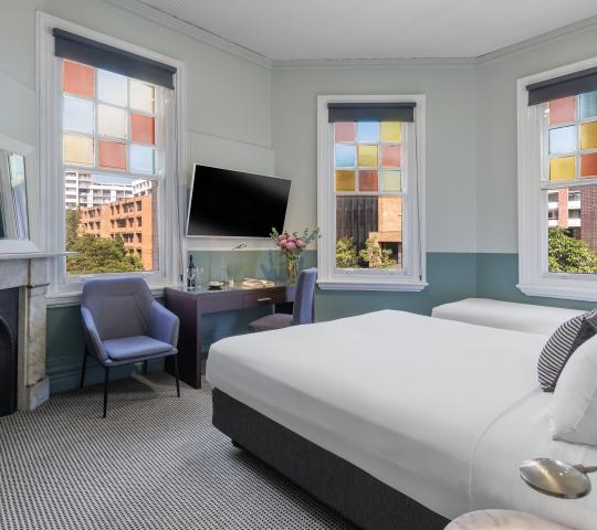 Executive Triple Room 2